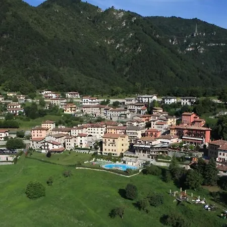 Casa Guerines Tremosine