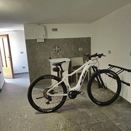 Casa Guerines * Tremosine